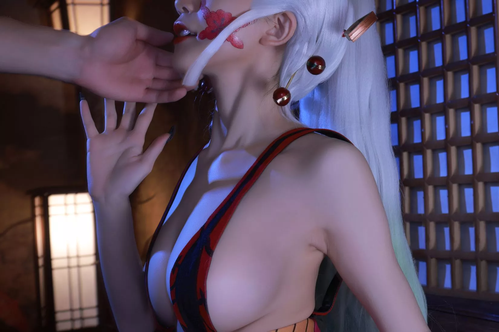 035