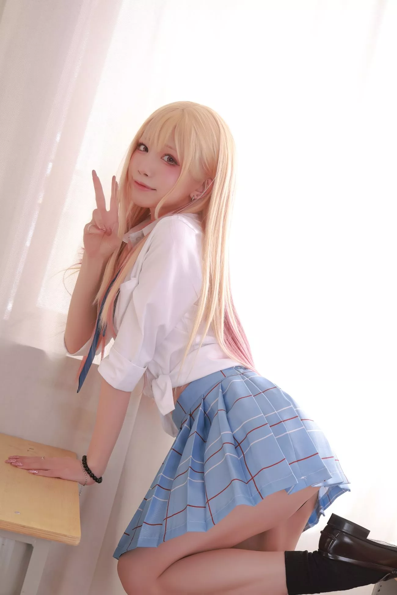 1 9