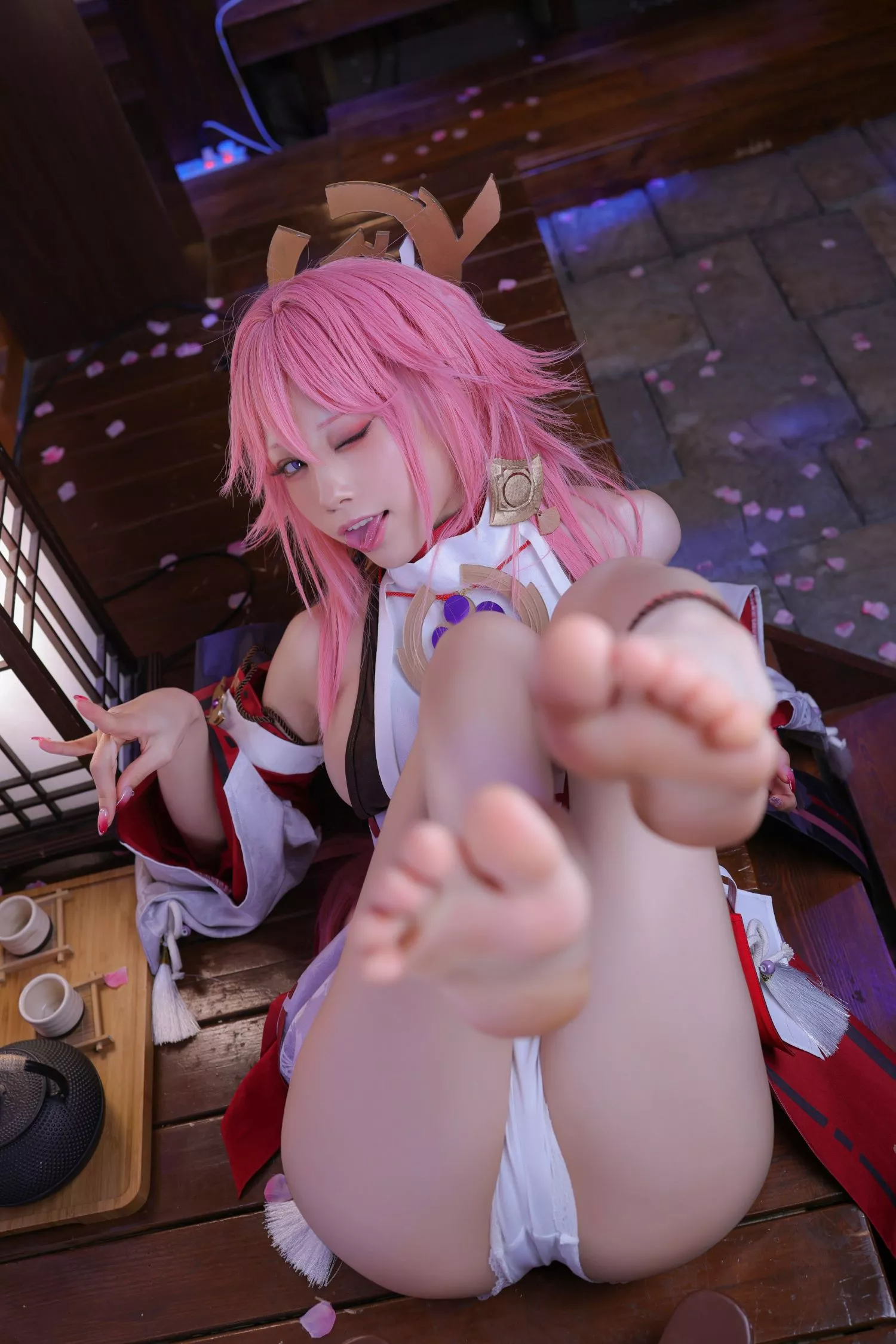Aqua 水淼 Yae Miko 21