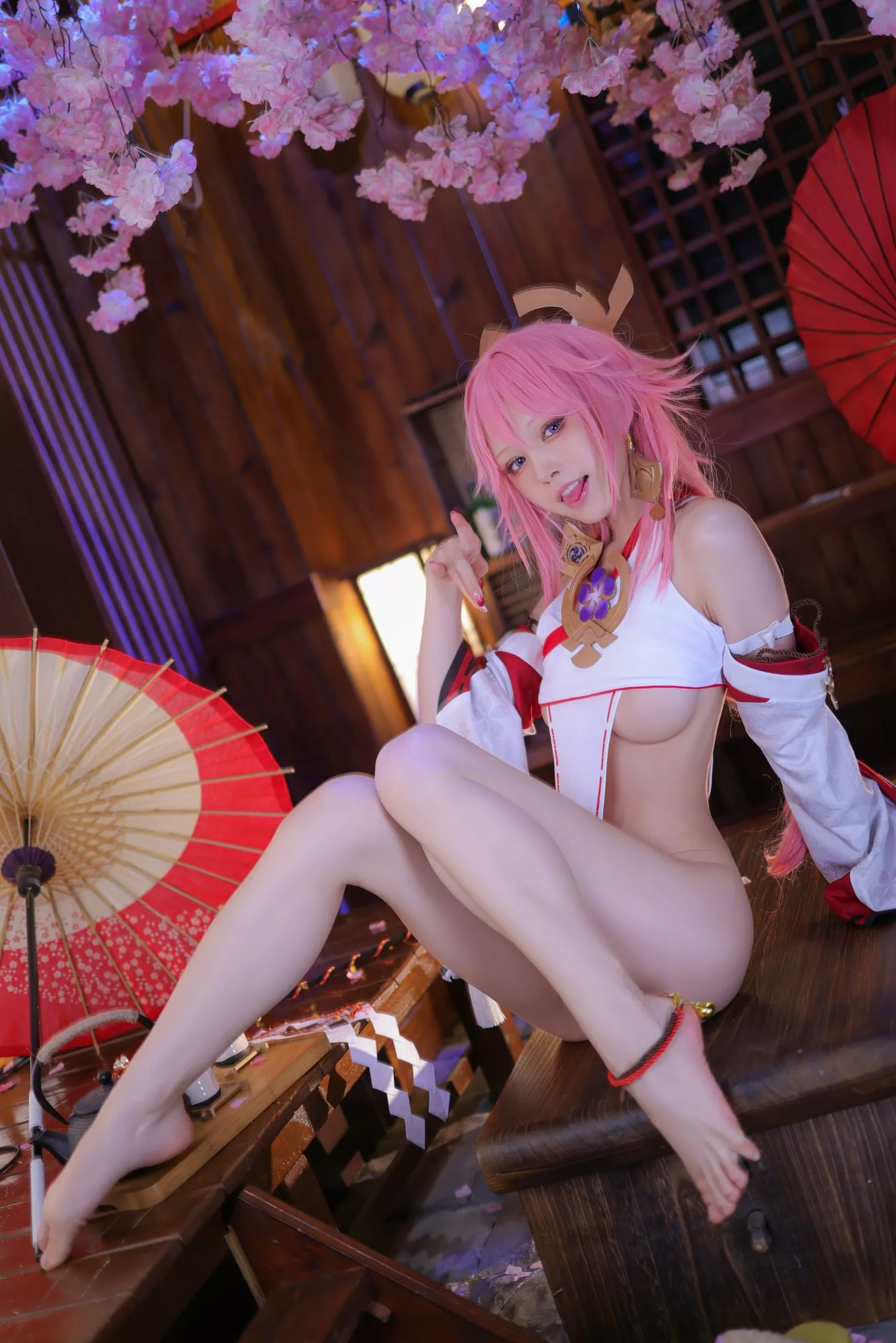Aqua 水淼 Yae Miko 30