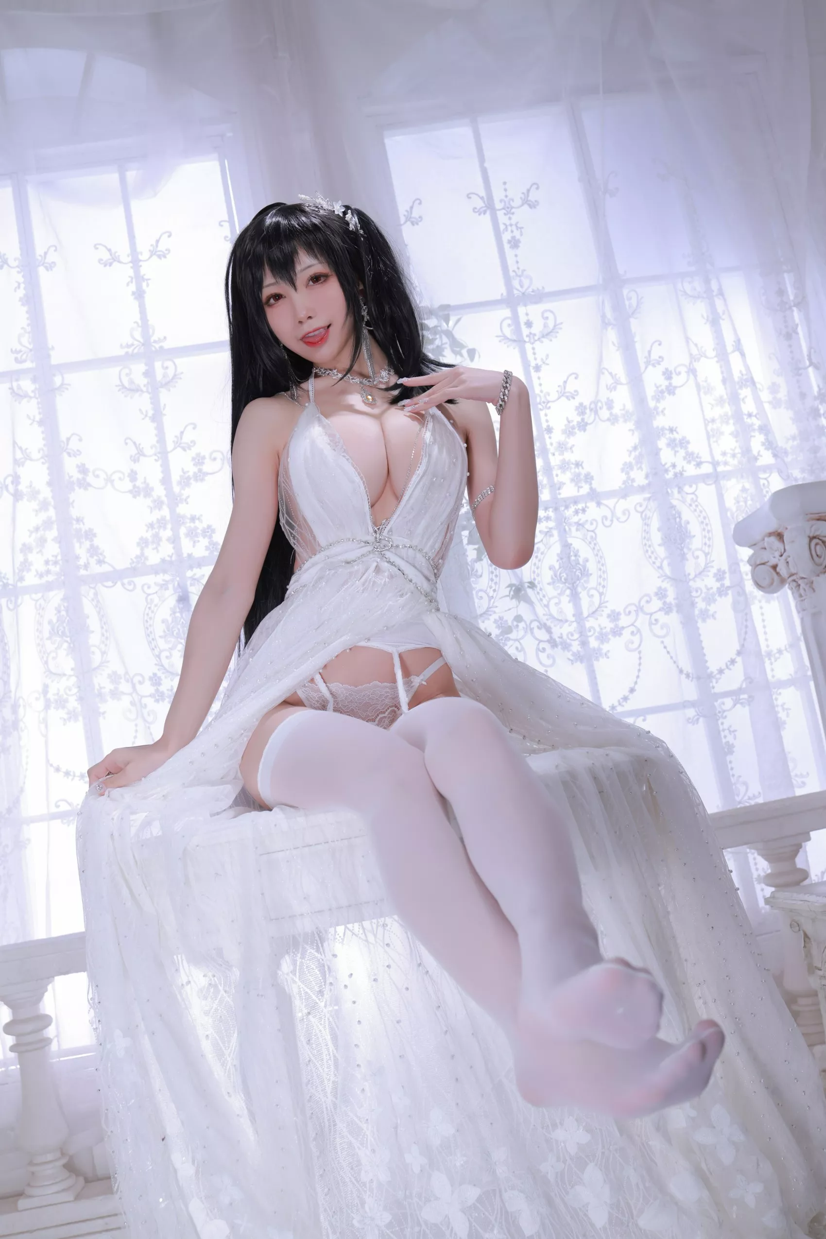 Aqua 水淼 Taihou Wedding Dress 13