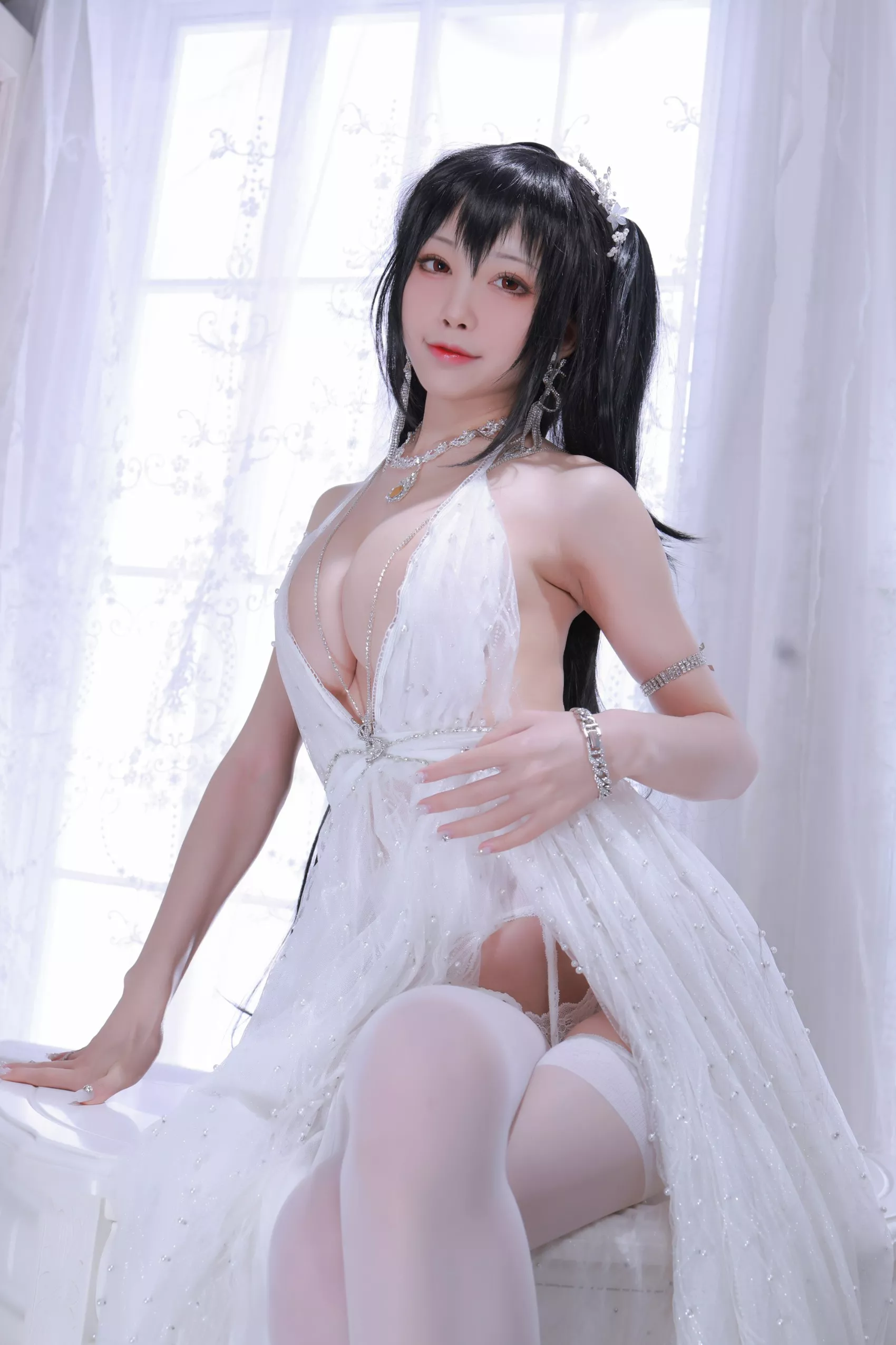 Aqua 水淼 Taihou Wedding Dress 18