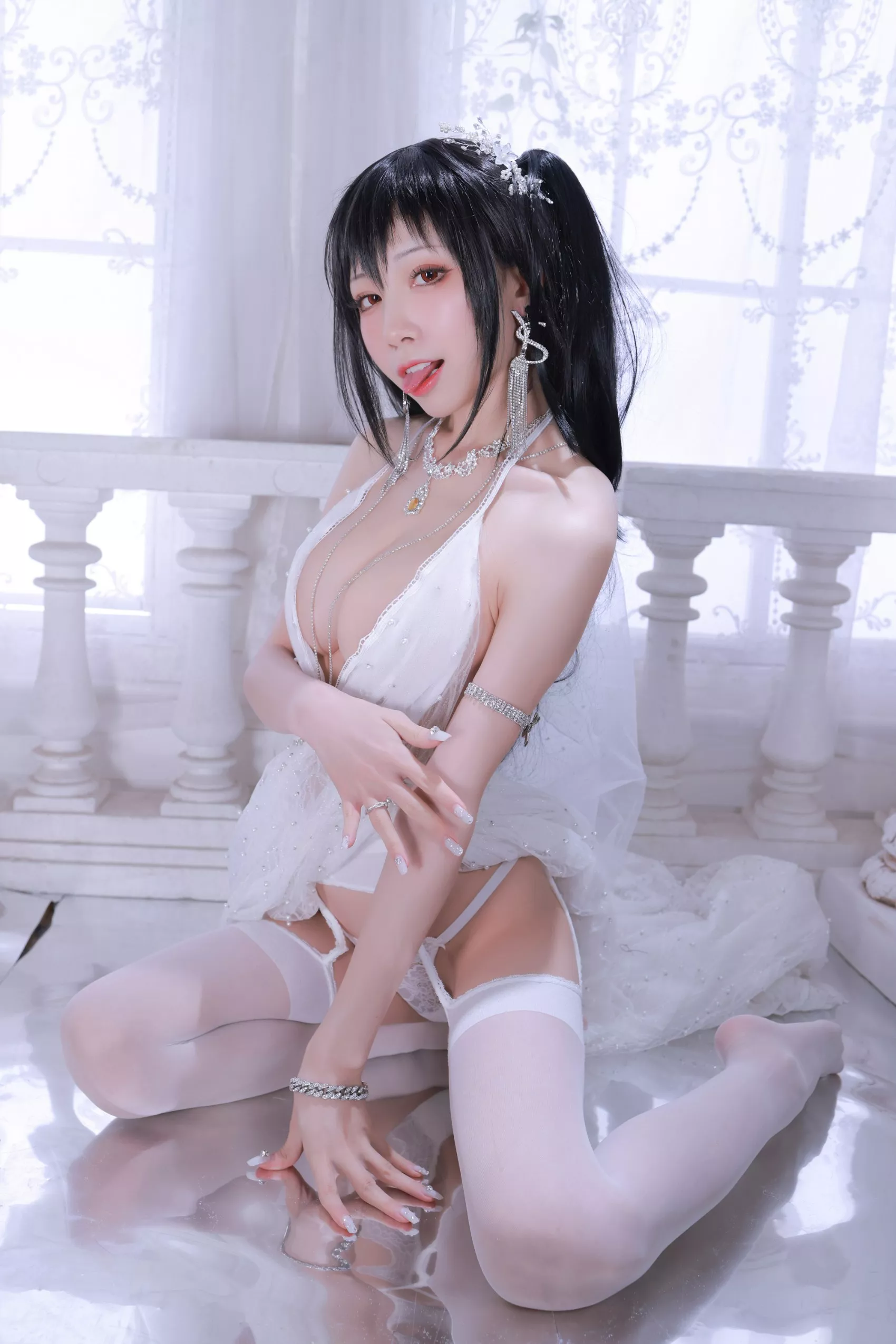 Aqua 水淼 Taihou Wedding Dress 55