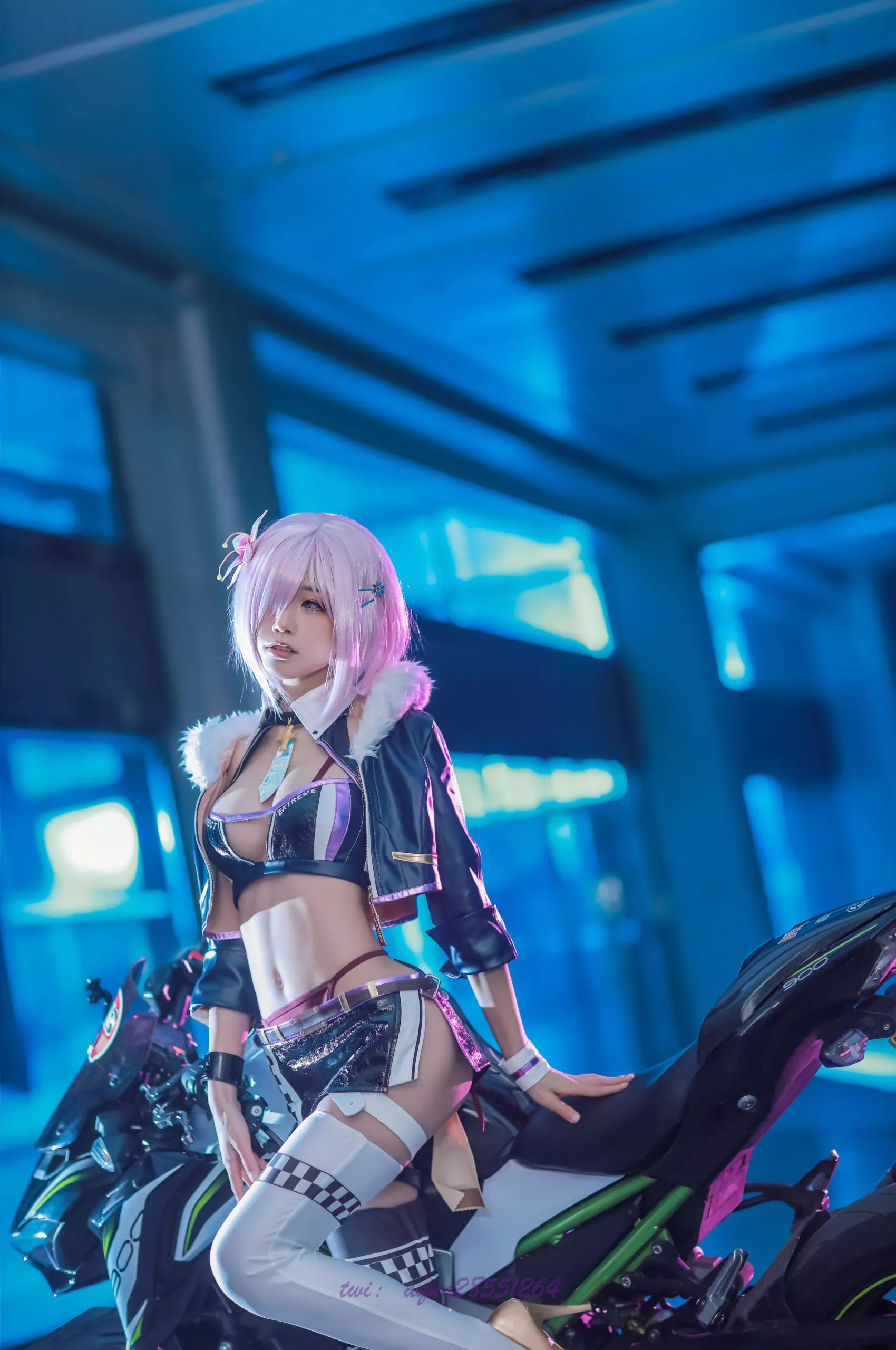 Race Queen MashuKyrielite Motorcycle Cosplay by Aqua 37 scaled 1