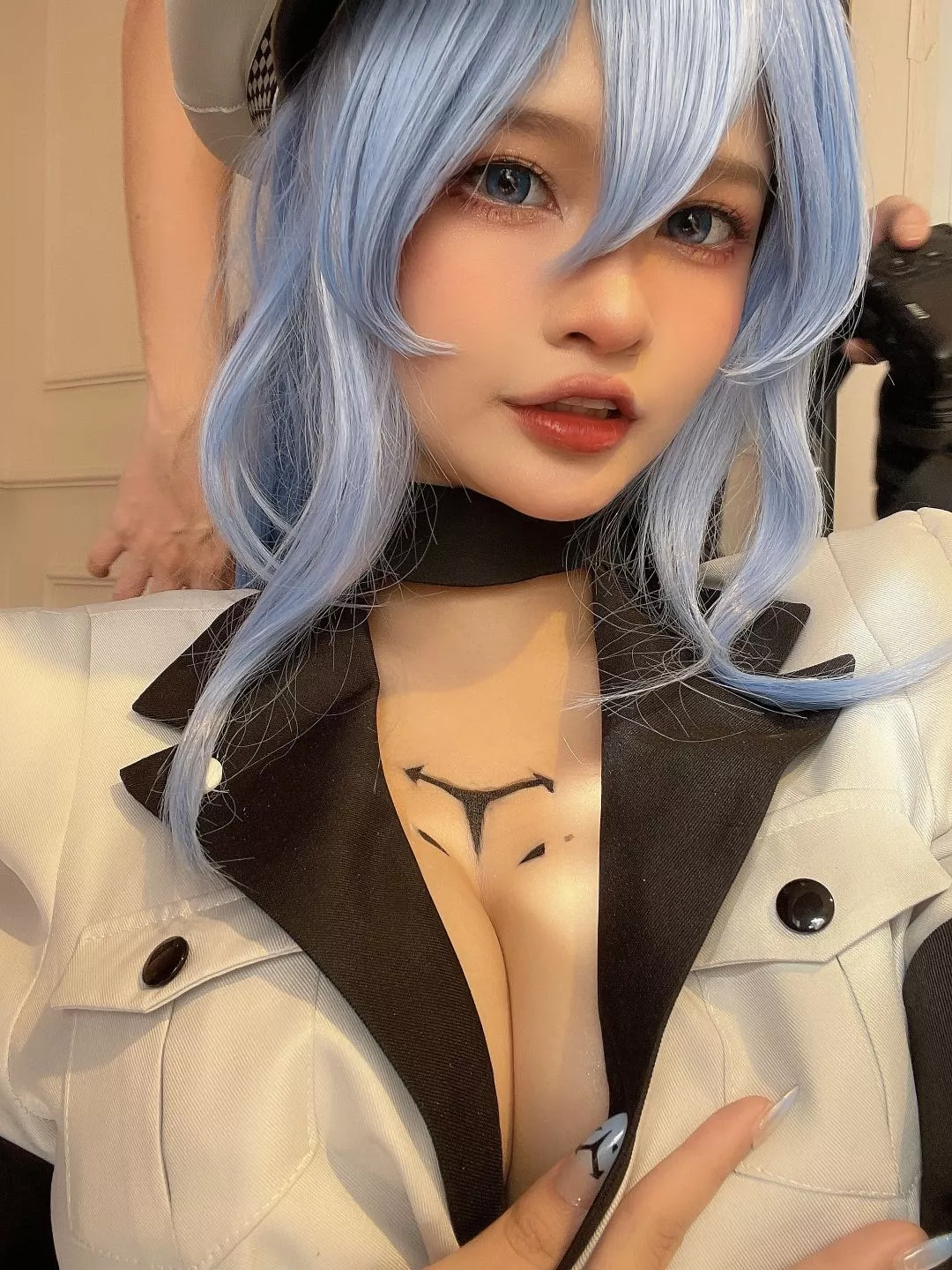 Azami Esdeath 40